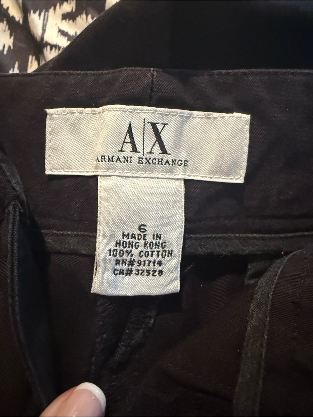 Armani Exchange black pants w/ embroidered diamond pattern EUC SIZE 6